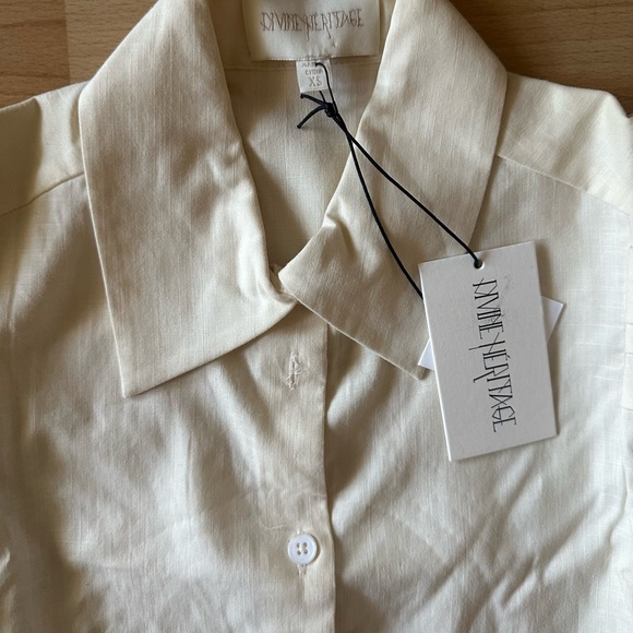 DIVINE HERITAGE CREAM COLLARED PUFFY SHOULDER SLEEVE SHIRT NWT - Picture 2 of 8